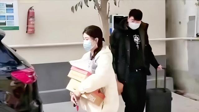 朱之文|结婚2个月，大衣哥儿子婚姻又亮红灯，陈萌：一点不会疼人！