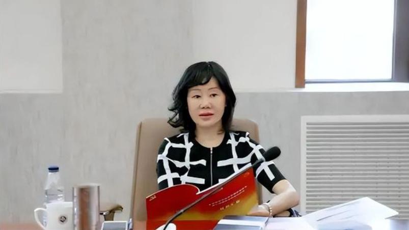 沈志莉 教育系统是清水衙门？这位落马女校长，一次美容就花69万