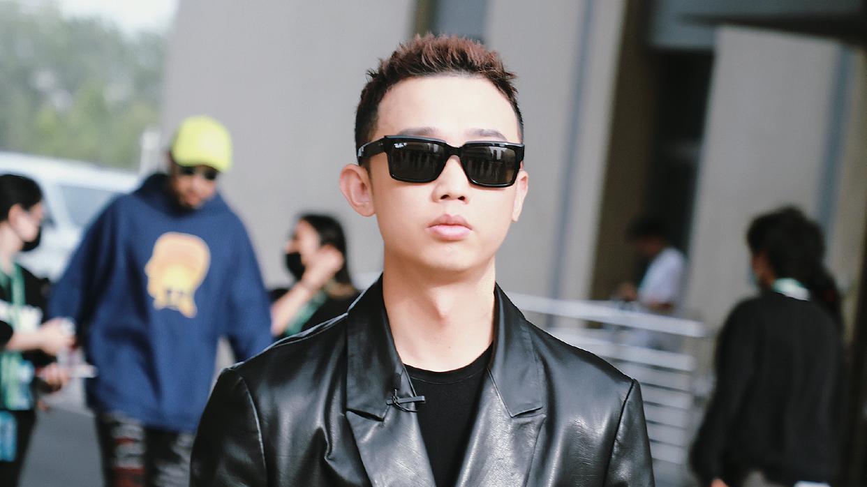 gai|赤子心搭配川江号子！GAI惊喜亮相川渝春晚，专业炸场了解下？