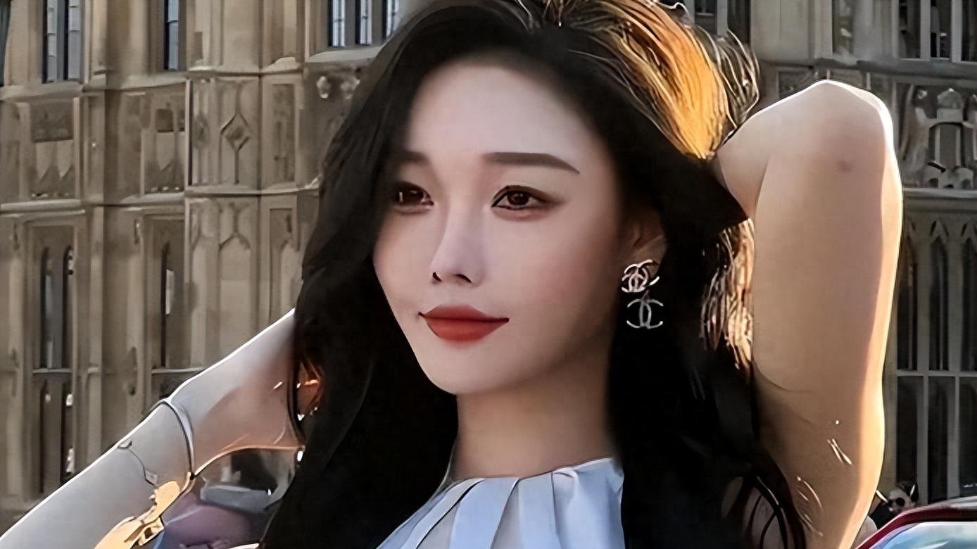 新鲜爆料：柬埔寨甜甜圈被囚禁，穿他人衣服沦为玩物，胸垂大肚隆起疑怀孕