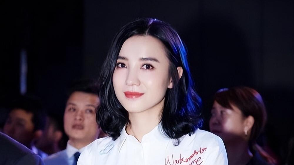 宋佳|只恋爱不结婚，宋佳出道20年，却因昔日恋情始终被诟病