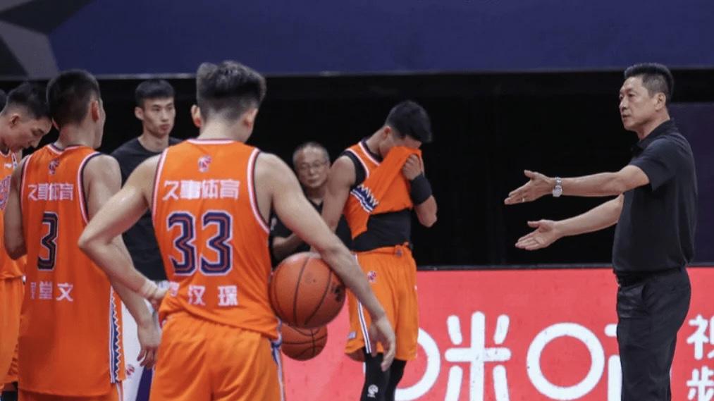 中国篮协|两队惨遭罚下，国篮协这次绝不手软！飞刀推球在【CC足篮情报站】