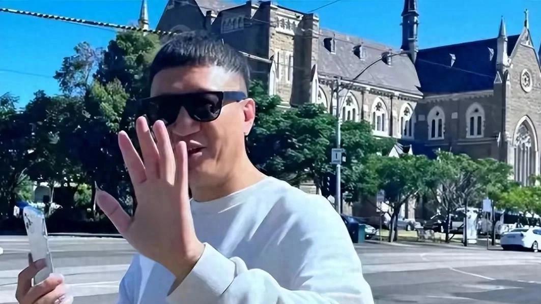 孙红雷走了，转移上亿资产定居国外，本人做出回应：只为新的发展机会