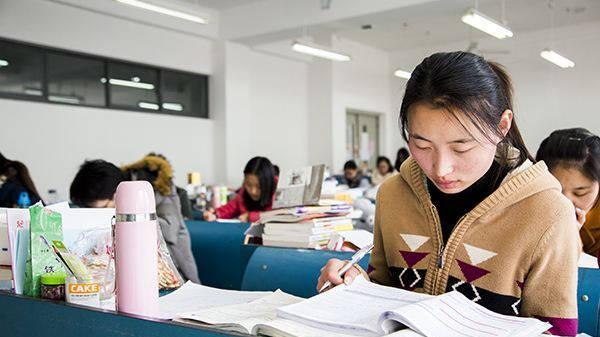 招聘|2023年“国家电网”迎来扩招，待遇丰厚，应届生别错过了！