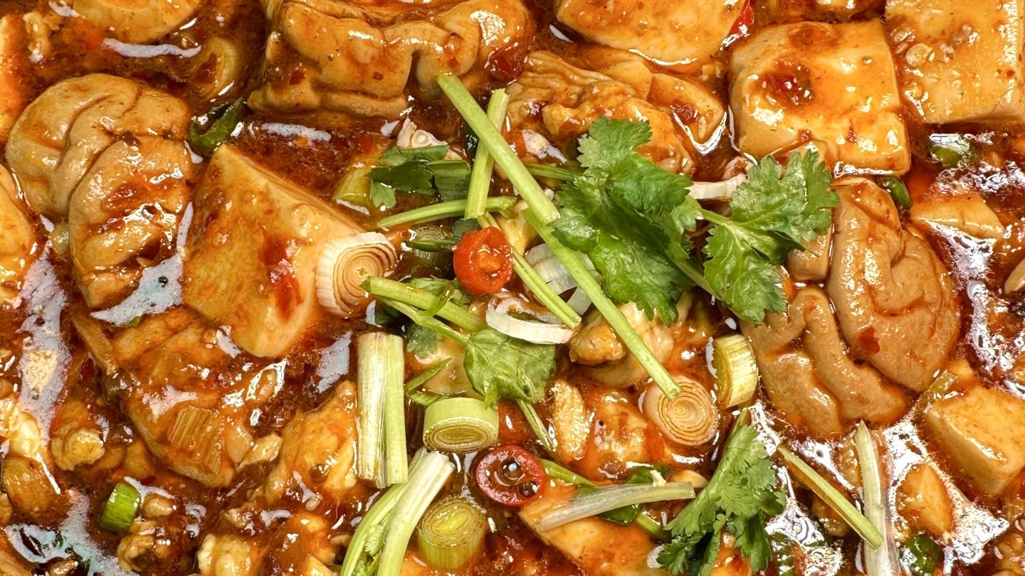 猪脑|爱吃猪脑的不妨看看，小姨子分享了5种猪脑的家常做法，鲜香嫩滑