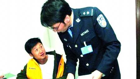 刘德华|通过吴京的励志成功经历，可以考虑给没犯大错的年轻艺人改过机会