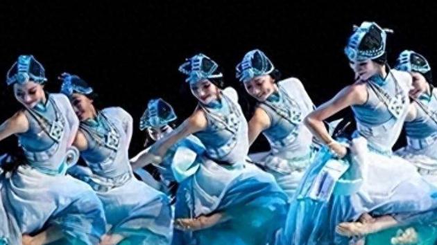 揭开恒大歌舞团神秘面纱, 团长白珊珊仙女下凡 一赌便是整个青春