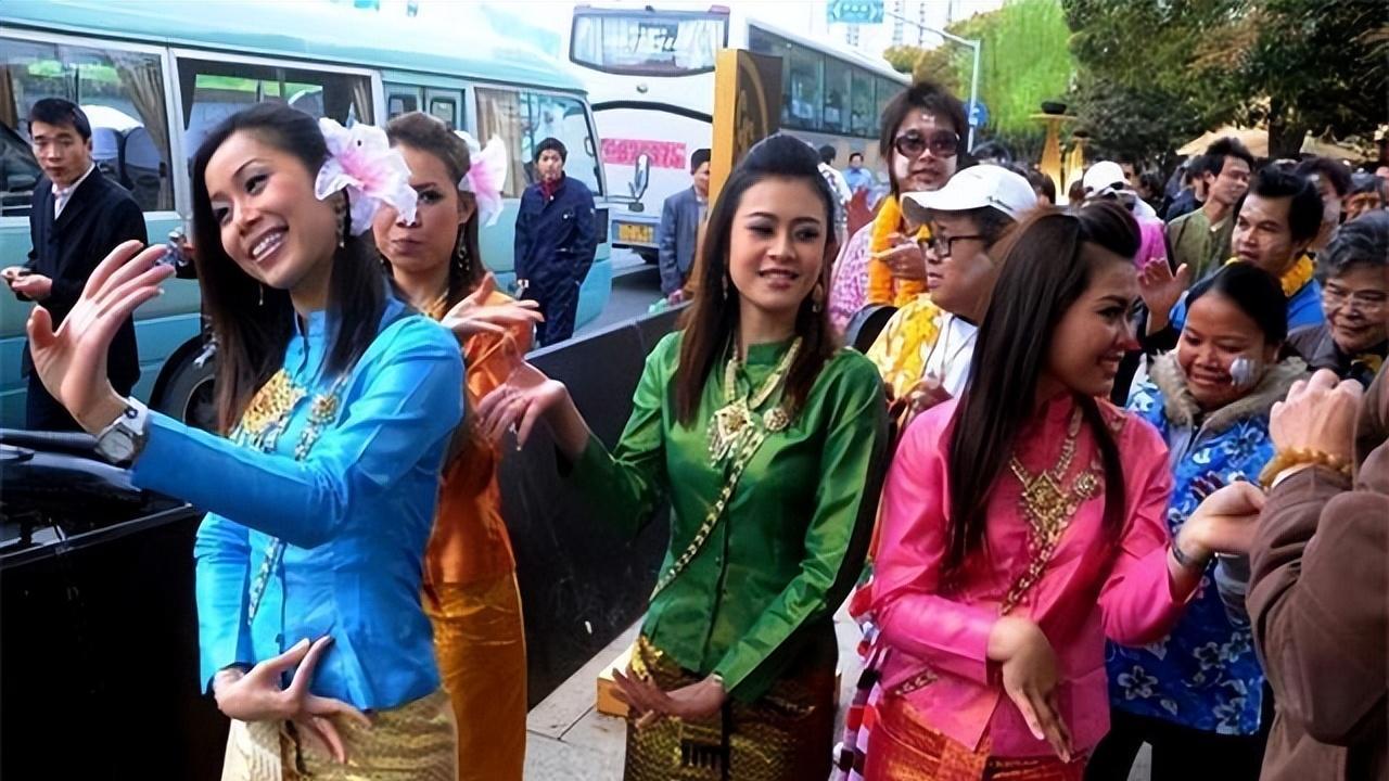 旅行|泰国旅行，当地有种“游客服务”悄然兴起，外国人表示很喜欢！
