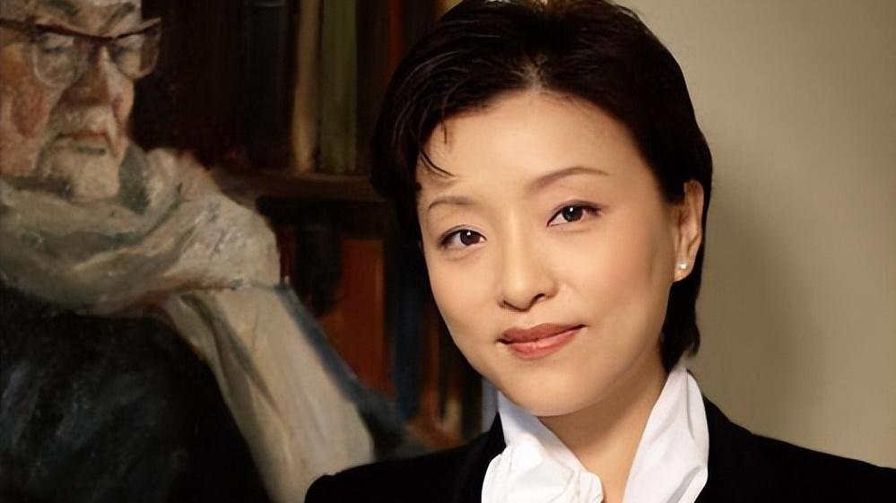 杨澜：我与老公早已无爱，若再在一块，对彼此都是不公正的