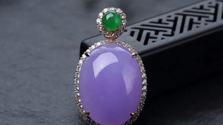 钻石|紫罗兰翡翠吊坠怎样挑选？什么样的紫罗兰翡翠吊坠好？