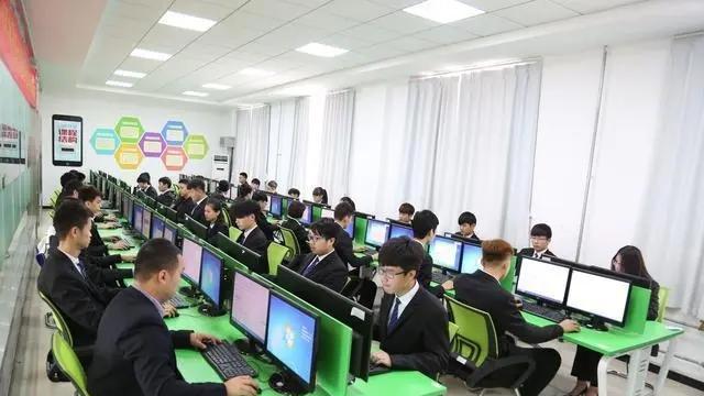 职业教育|职高生也可高考：新职业教育法将改变你的命运, 努力就会有收尊敬的读者：