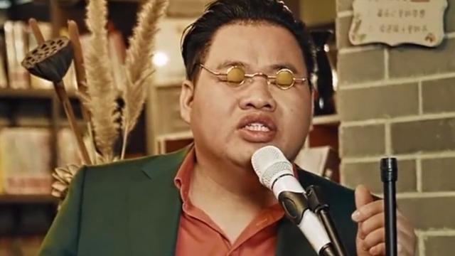 官宣|网红冷少官宣结婚，女友穿西式婚纱颜值高，两人长相差距遭吐槽