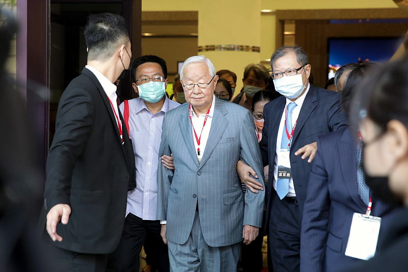 快递员|台积电被迫停机，半导体寒气逼人