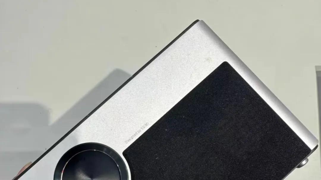 当年3499元的高端投影仪，支持运动补偿，如今跌到零头