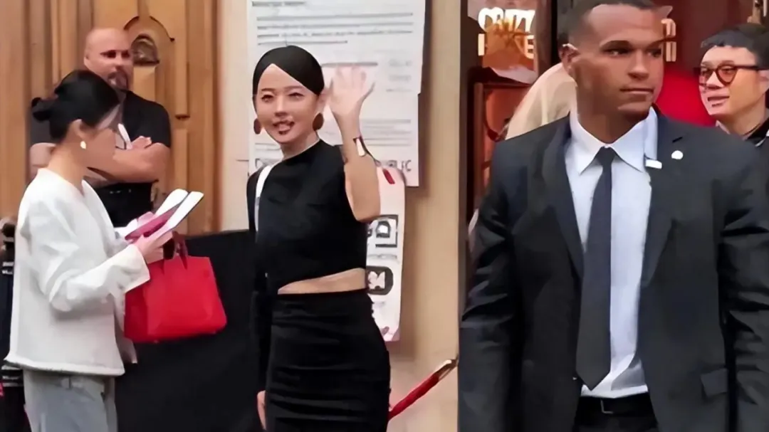 37岁张嘉倪近照曝光！?被封杀1年后，颜值断崖式下跌，错一步再难翻身？