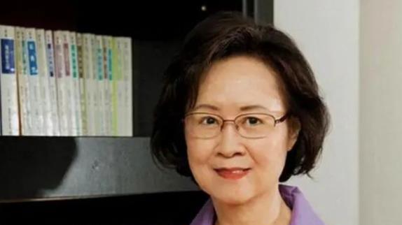 琼瑶为何自杀？曾3次自杀未遂，其实她在6岁那年已经“死了”