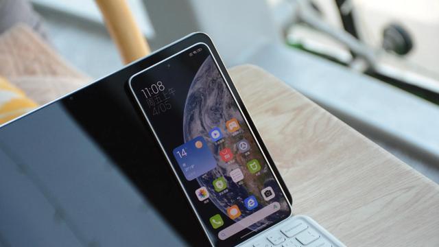 骁龙8sGen3旗舰跌至1289元，1.5K屏+90W，堪称千元机“搅局者”