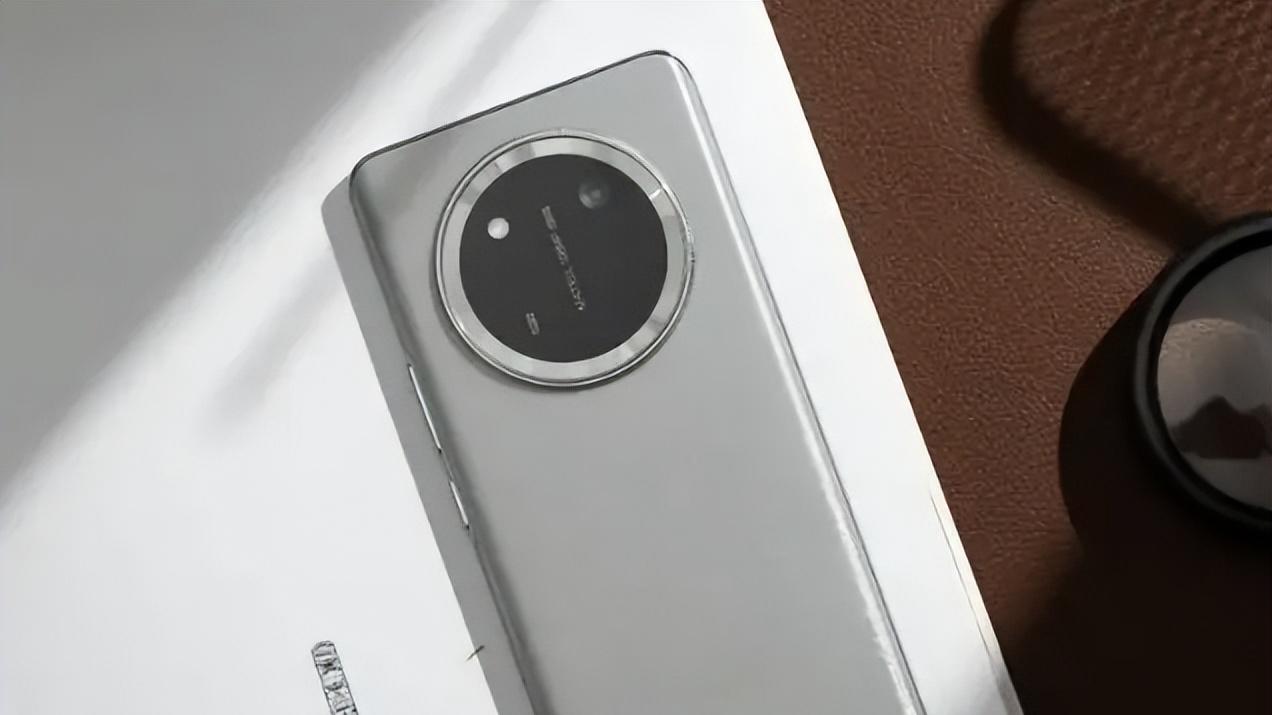 荣耀最强千元机，6600mAh电池，三防性能，微曲屏，已成市场新卷王