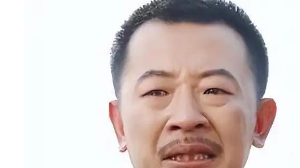 曲栅栅：嫁给落魄黄海波，凭《狂飙》走红，赚钱养家8年不离不弃