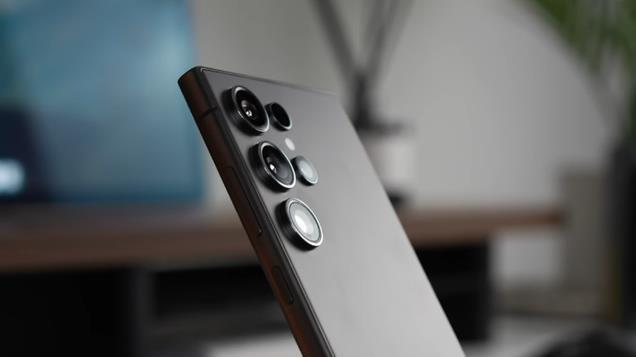 努力降了3040元，2亿像素机皇清仓，骁龙8Gen3+2K屏