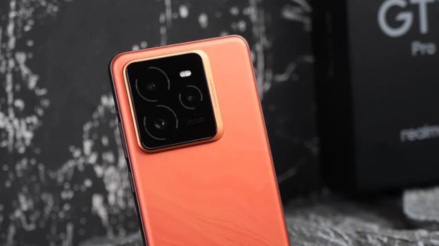 目前可以“闭眼买”的5款手机，一步到位用6年，性能和拍照兼备