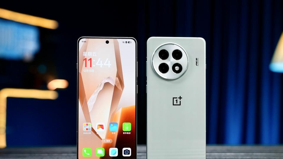 一加Ace5系列发布前瞻：外观屏幕、配置、影像续航、价格都清晰了