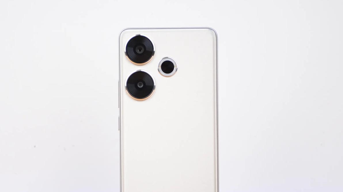 可以“闭眼买”的红米手机，骁龙8sGen3+256GB低至1371元，真香！