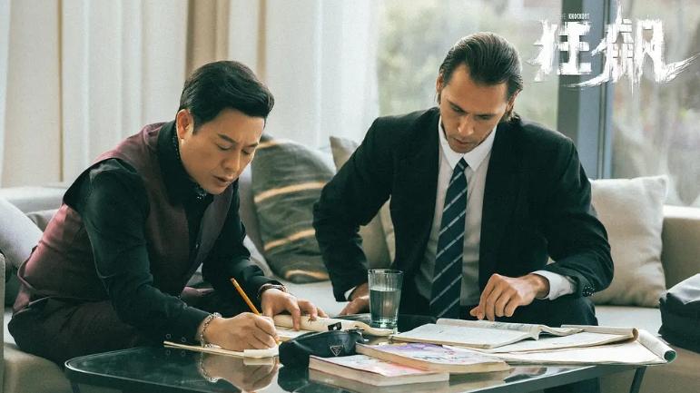 不到两年时间，张译再次赢得观众好评，张颂文演技受到质疑