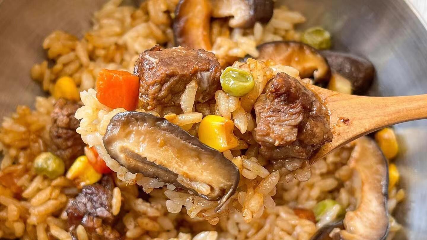 夏天太热，不想做饭，教你6款懒人焖饭，饭菜一锅出，简单又营养