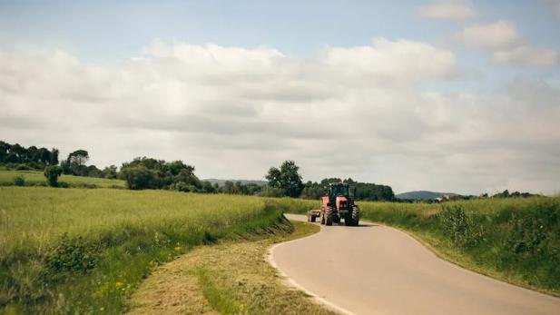 阿里P7老公被裁，39岁失业近一年终于找到工作了。年薪30万