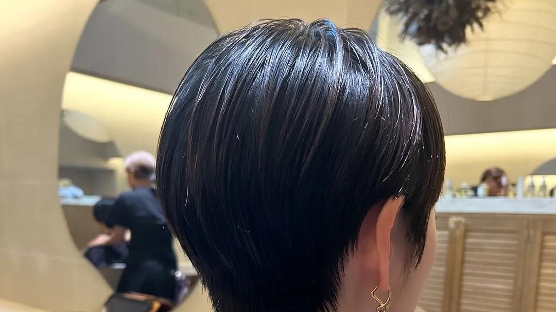 最精致的短发，露耳层次短发，你喜欢吗