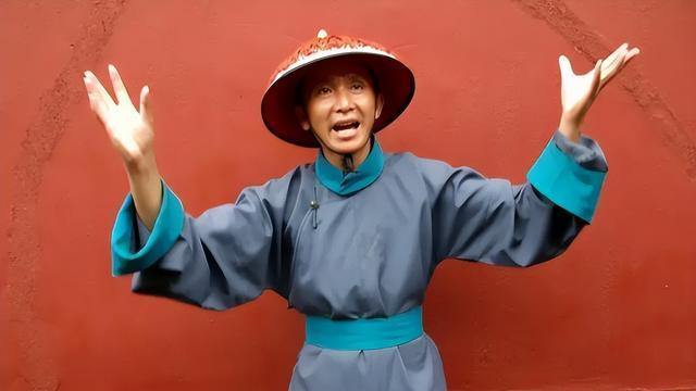 突发！曝“龙套影帝”曾建在出租屋内去世，演400部剧仍一贫如洗