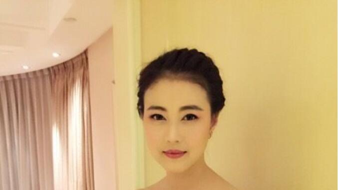 周海媚遗作突开播！片头字幕「名字围方框」网友：早点播就好了