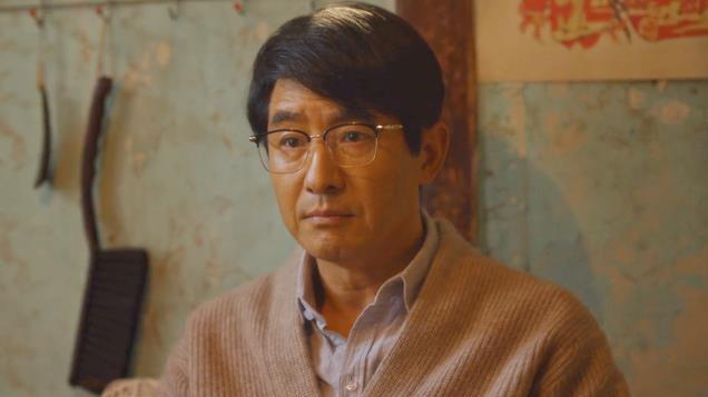 《小巷人家》大结局：看懂庄母暗讽庄桦林，才知，她曾逼鹏飞买房