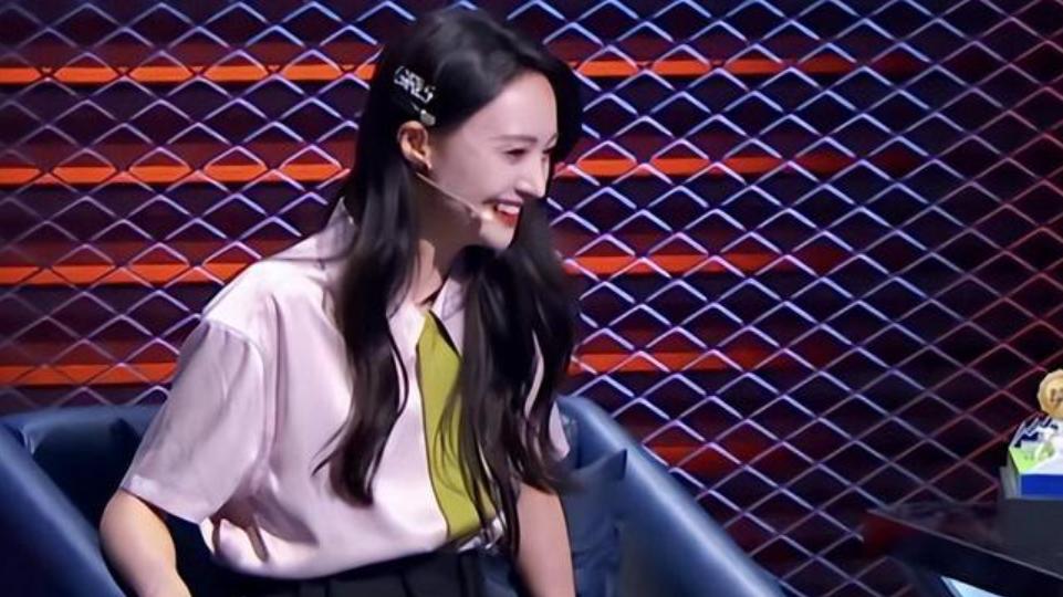 逃至美国3年后，再看郑爽如今处境，王思聪的话，终于有人信了