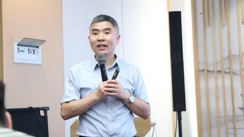 为什么最先离开的，往往都是能力强的员工？