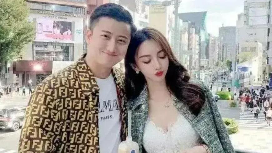 恭喜这一对旧人，黄晓明叶柯官宣新恋情甜晕娱乐圈！