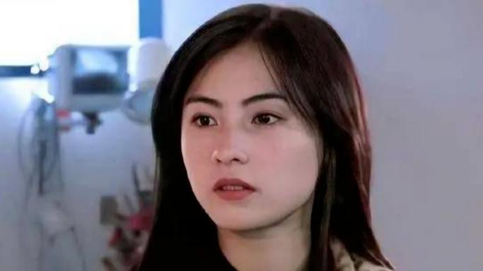 打死也不说孩子父亲是谁！这5位女星独自带娃，各有各的心酸