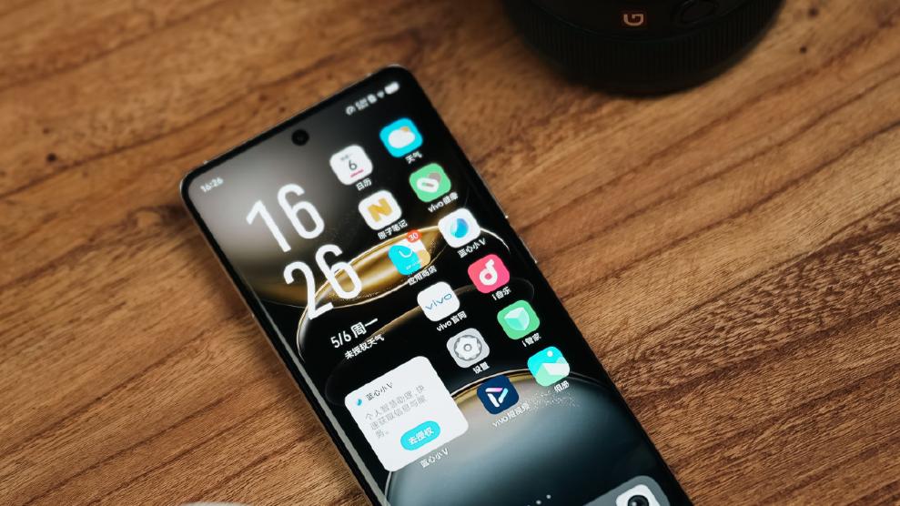 买手机建议不要抠搜，几乎“零差评”的3款手机，用5年都不过时