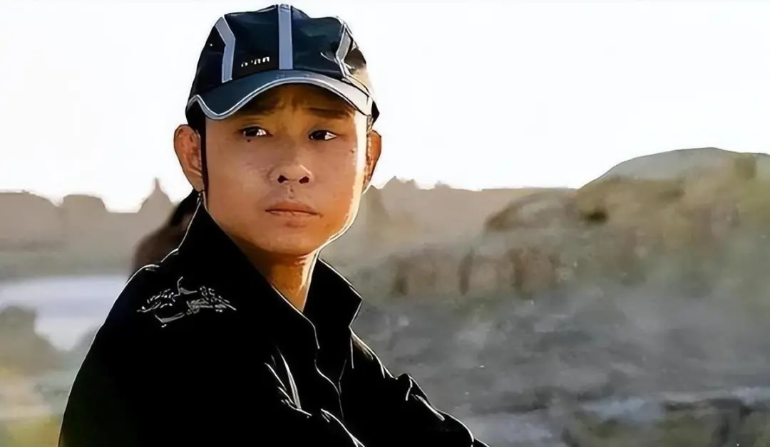 云朵不给刀郎捧场的原因很简单：刀郎是徐子尧的表叔公