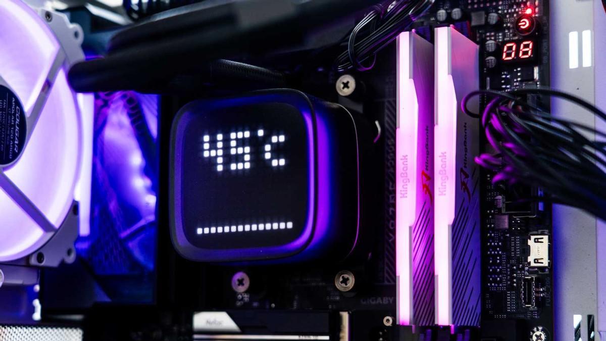 金百达白刃灯条7200MHz评测：AMD平台一键超频，轻松突破8000MHz