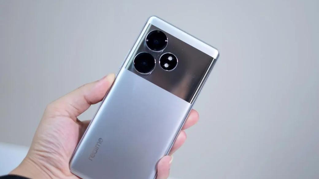 老人手机推荐，为家中长辈挑选手机，1500元以上价位的五大推荐！