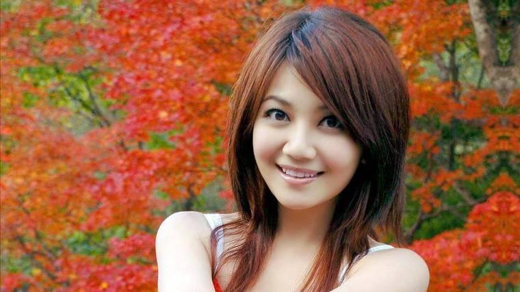 范玮琪直播再引风波：林心如沉默退出，梁静茹拒绝同框