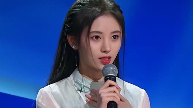 代表作拿不出来，却能高高在上当评委，综艺节目到底怎么了？