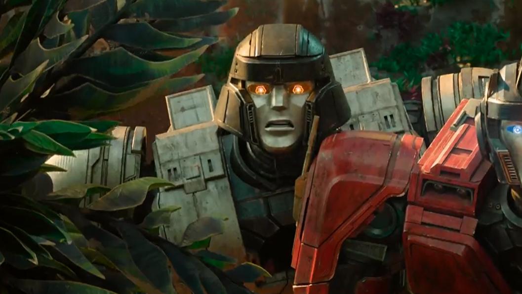 耗资5.2亿，北美票房跳水，中国观众当成宝，预售破2400万夺冠