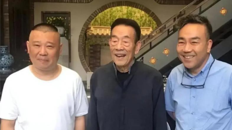 杨仪与德云社彻底翻脸！侯耀华清理门户事件，让郭德纲陷入困境