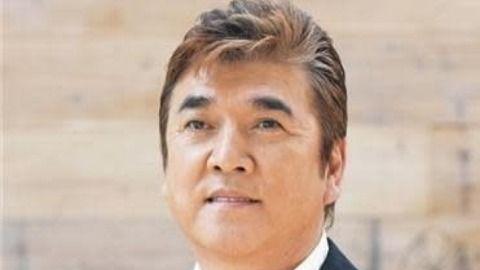 66岁资深歌手呼吸衰竭病逝！昔日酒驾致车祸，破产失智自毁前程