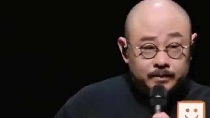 刀郎在演唱会痛哭，徒弟在直播间被骂哭，云朵回应缺席演唱会原因