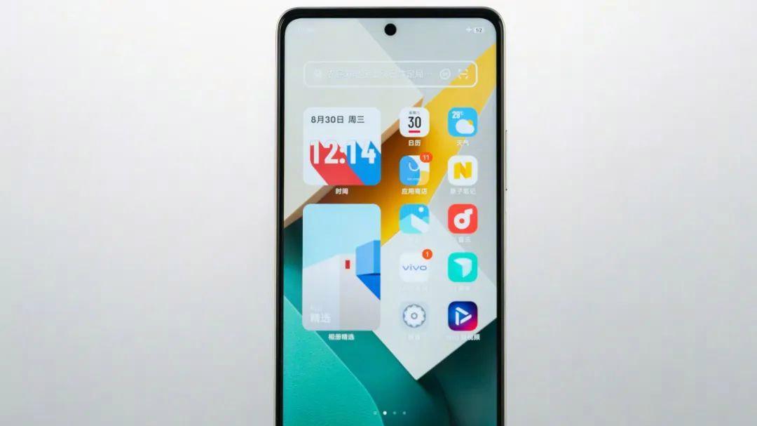 120W快充+百万跑分+全亮度真DC调光，一款仍然在售的LCD屏幕手机！