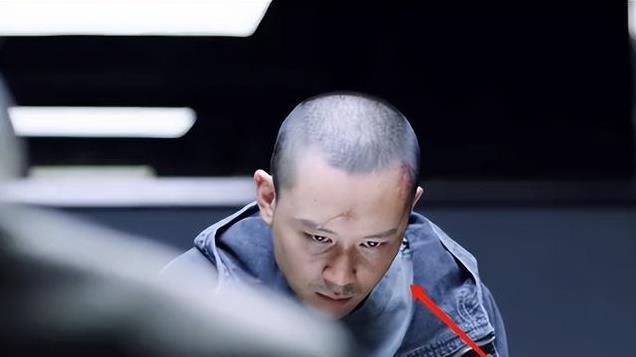 15分钟4起命案，全员演技派，中国的悬疑剧，捅到“天花板”了